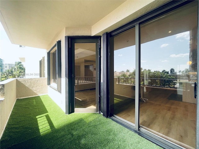 201 Crandon Blvd Unit 305, Key Biscayne, FL 33149 - view of balcony