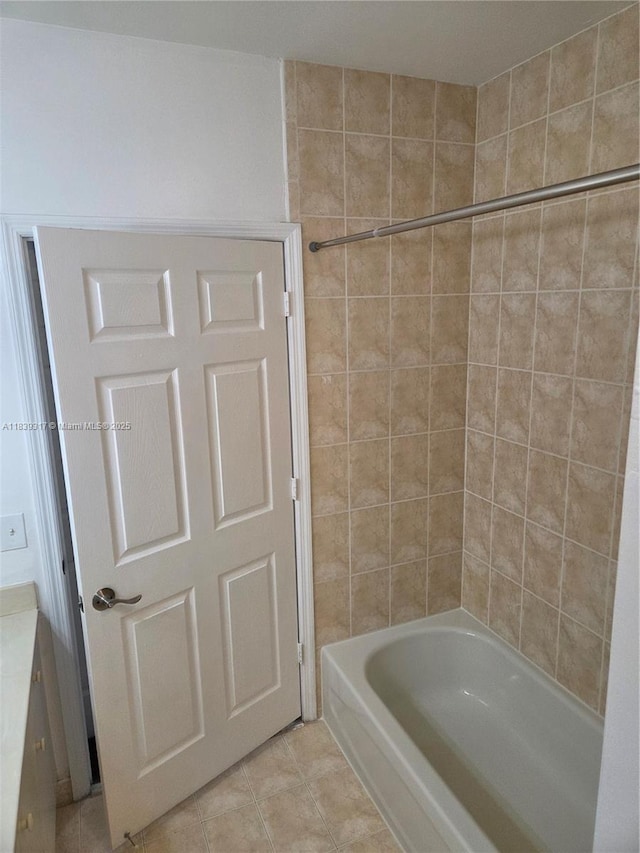 2630 NE 3rd Dr Unit 101, Homestead, FL 33033 - full bath with tile patterned floors and bathtub / shower combination