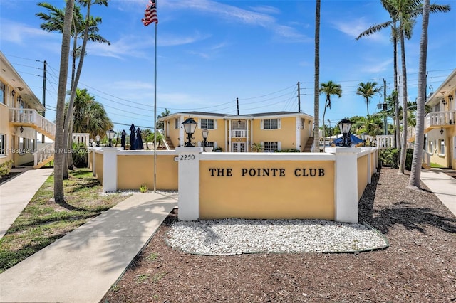 5800 NE 22nd Way Unit 523, Fort Lauderdale, FL 33308 - view of community / neighborhood sign