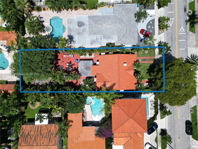 1824 SW 24th St, Miami, FL 33145 - view of property location featuring a pool and property boundaries highlighted