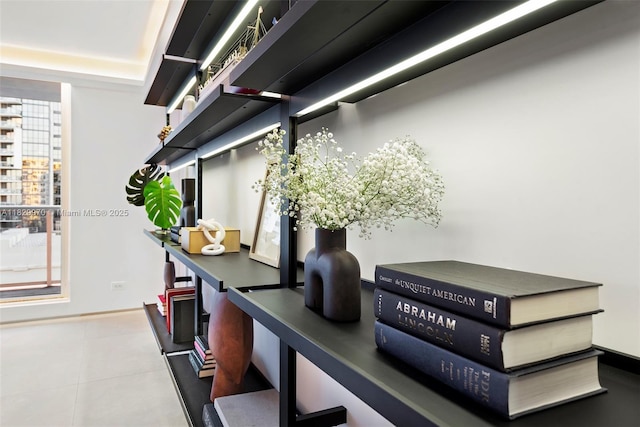 2301 Collins Ave Unit 1004/1003, Miami Beach, FL 33139 - detailed view of baseboards