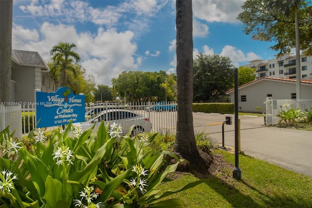 9443 SW 174th St Unit 9443, Palmetto Bay, FL 33157 - view of swimming pool