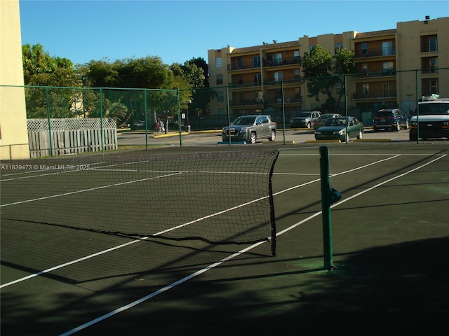 5755 W 20th Ave Unit 206, Hialeah, FL 33012 - view of tennis court