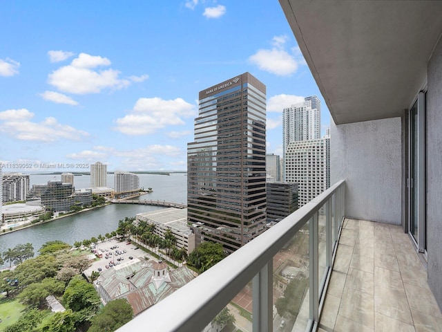 500 Brickell Ave Unit 2501, Miami, FL 33131 - photo 3