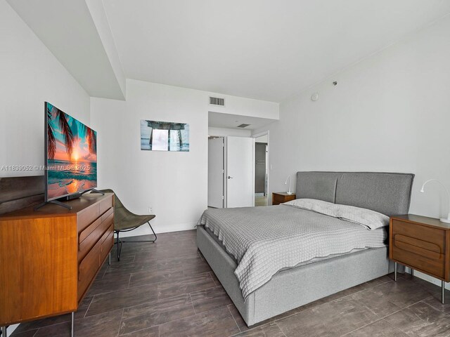 500 Brickell Ave Unit 2501, Miami, FL 33131 - photo 17