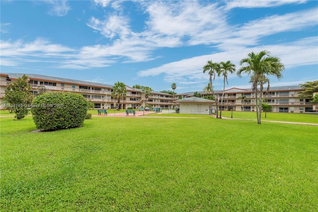 5300 Washington St Unit C113, Hollywood, FL 33021 - surrounding community featuring a lawn