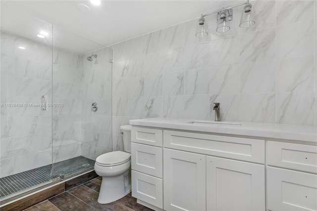 37 Majorca Ave Unit 401, Coral Gables, FL 33134 - full bath featuring tile walls, a tile shower, and vanity