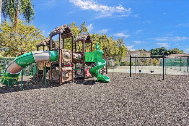 4966 SW 33rd Ter, Hollywood, FL 33312 - view of community jungle gym