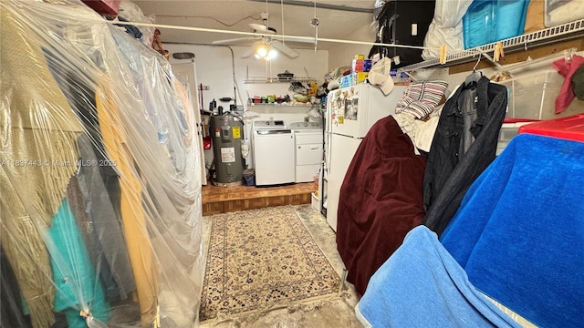 15588 SW 62nd St, Miami, FL 33193 - laundry area featuring separate washer and dryer and electric water heater