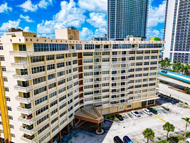 1825 S Ocean Dr Unit 204, Hallandale Beach, FL 33009 - photo 1