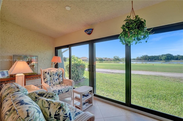 8406 NW 78th Ct, Tamarac, FL 33321 - sunroom featuring a water view and vaulted ceiling