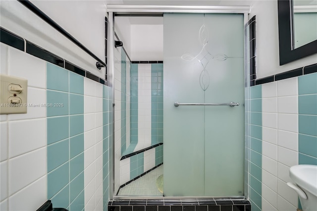 7140 Fillmore St, Hollywood, FL 33024 - full bath with tile walls and a shower stall