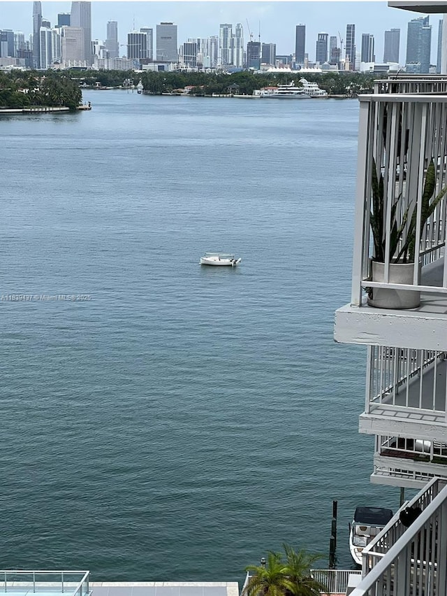1228 W Ave Unit 911, Miami Beach, FL 33139 - water view with city skyline