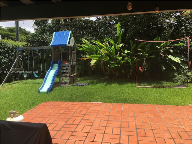 3521 SW 59th Ave, Miami, FL 33155 - view of play area with a yard
