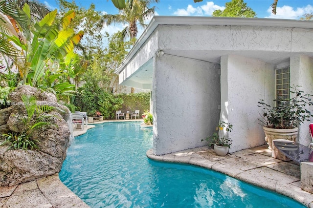3200 Morris Ln, Miami, FL 33133 - view of swimming pool