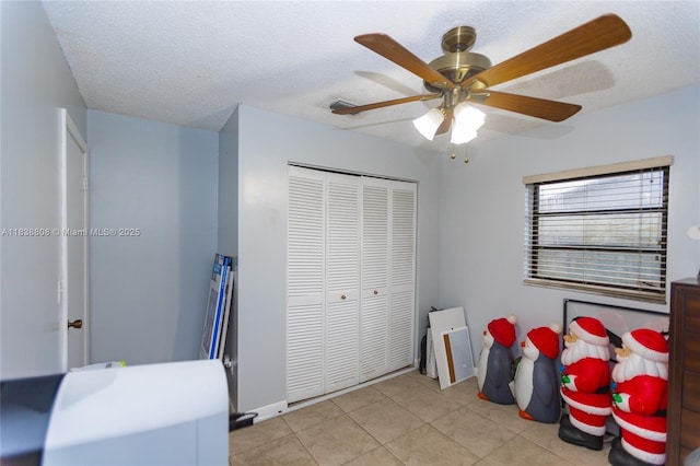 906 Cardinal Pl, Homestead, FL 33035 - recreation room featuring tile patterned flooring and ceiling fan