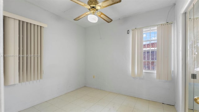 521 SE 5th St, Hialeah, FL 33010 - empty room featuring ceiling fan