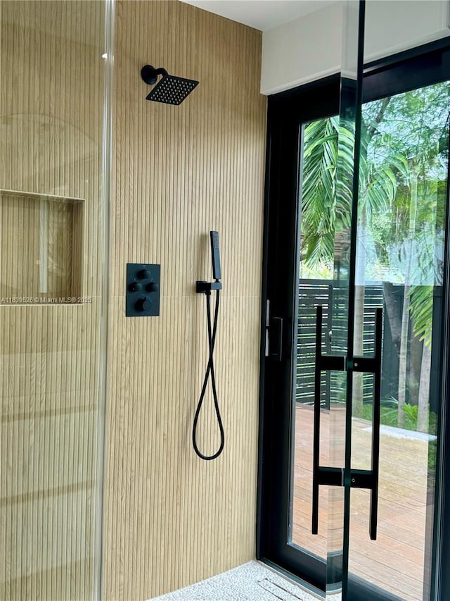 641 Nightingale Ave, Miami Springs, FL 33166 - detailed view of a shower