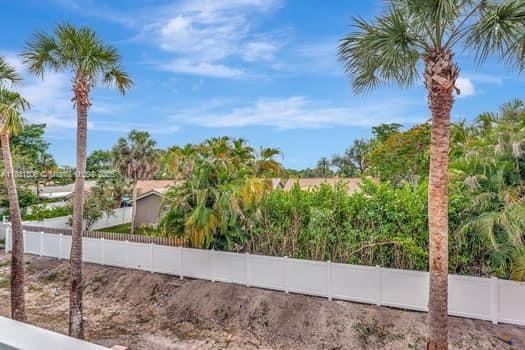 1563 NW 94th Way Unit 09, Coral Springs, FL 33071 - view of yard