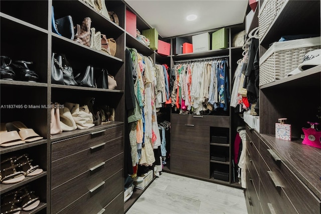 8501 SW 72nd Ter, Miami, FL 33143 - view of walk in closet