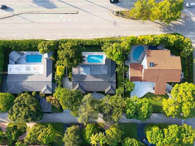 8501 SW 72nd Ter, Miami, FL 33143 - bird's eye view of a pool