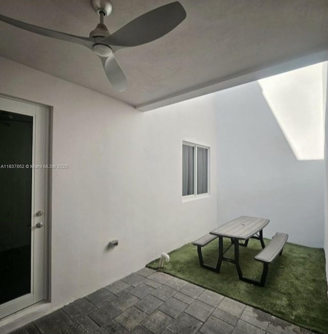 10440 NW 67th St Unit 10440, Doral, FL 33178 - view of patio / terrace with outdoor dining space and ceiling fan
