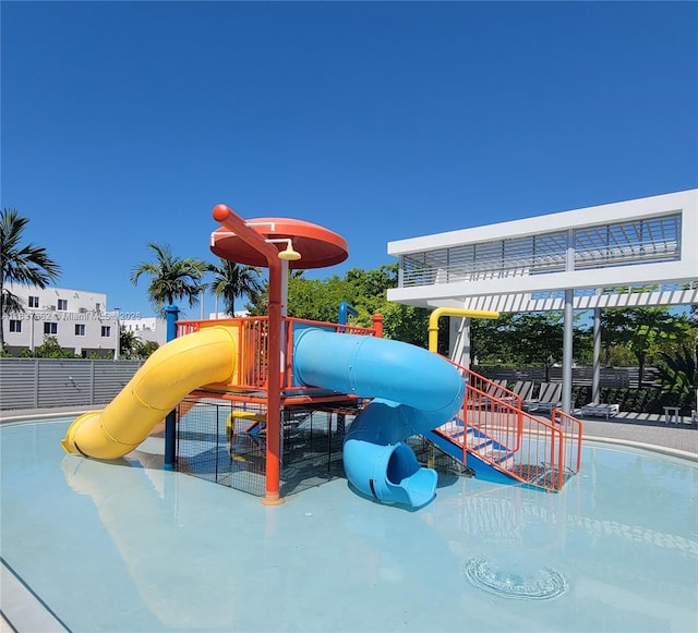 10440 NW 67th St Unit 10440, Doral, FL 33178 - view of community jungle gym