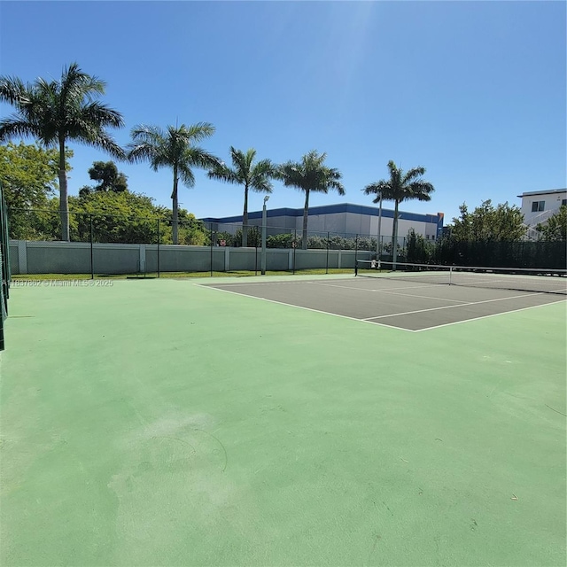 10440 NW 67th St Unit 10440, Doral, FL 33178 - view of tennis court