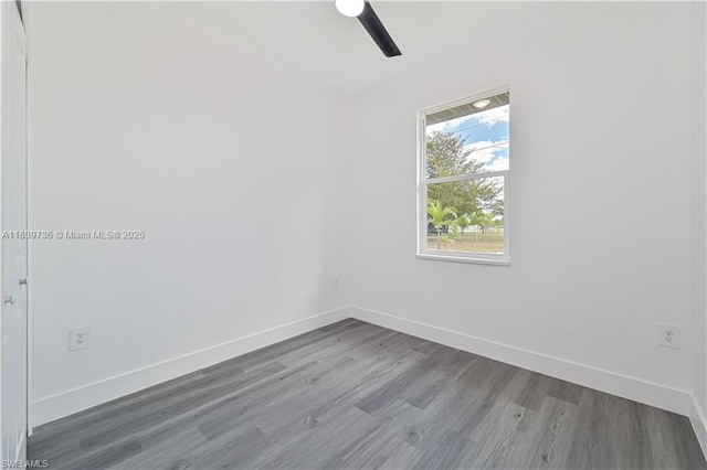 2045 Carver Ave, Fort Myers, FL 33916 - photo 14
