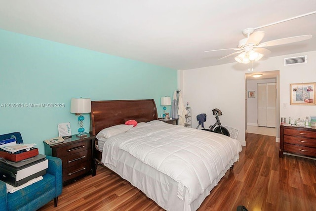 2814 N 46th Ave Unit H277, Hollywood, FL 33021 - bedroom with wood finished floors and a ceiling fan