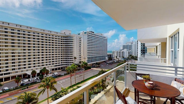 5600 Collins Ave Unit 10A, Miami Beach, FL 33140 - balcony featuring a city view