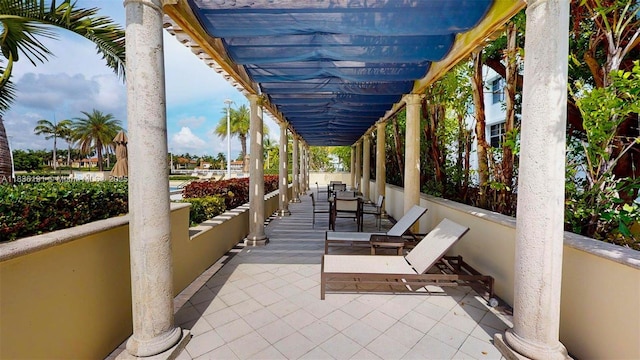5600 Collins Ave Unit 10A, Miami Beach, FL 33140 - view of patio