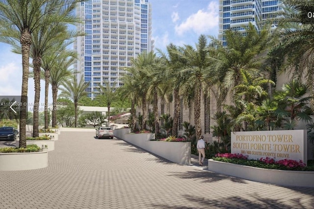 300 S Pointe Dr Unit 501, Miami Beach, FL 33139 - view of home's community