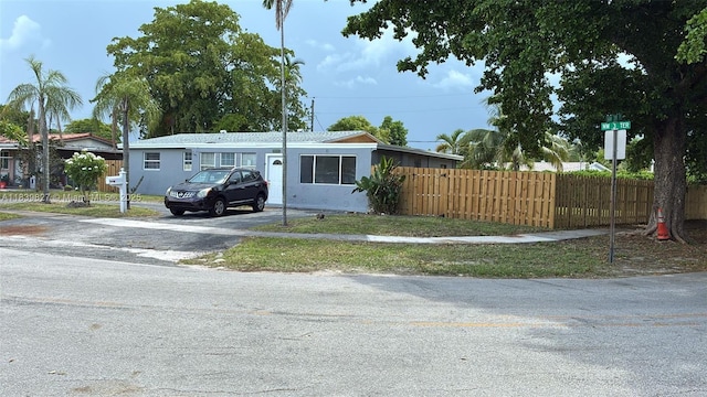 3851 NW 3rd Ter, Deerfield Beach, FL 33064 - view of front of home featuring driveway