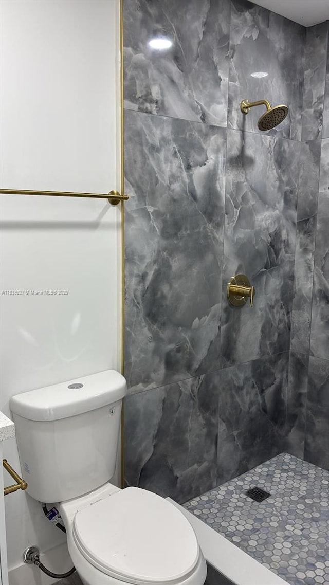 3851 NW 3rd Ter, Deerfield Beach, FL 33064 - full bath featuring toilet and a shower stall
