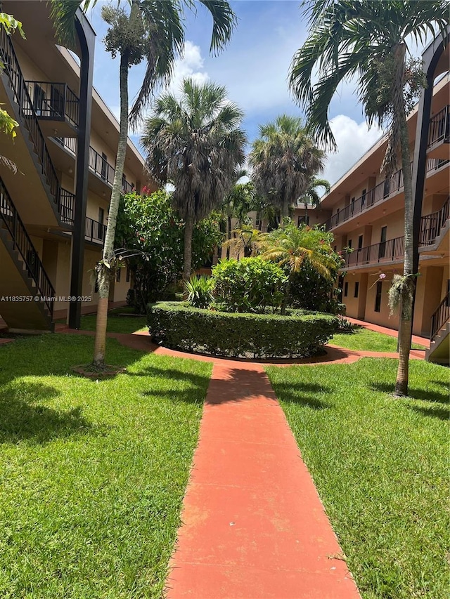 10851 SW 2nd St Unit K111, Sweetwater, FL 33174 - view of home's community with a yard