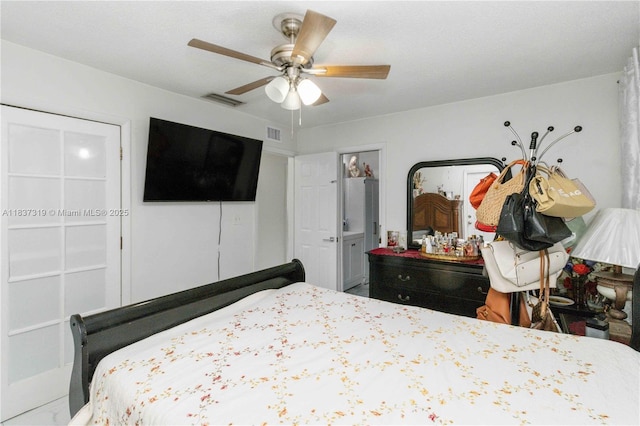 231 E 41st St, Hialeah, FL 33013 - bedroom with a ceiling fan