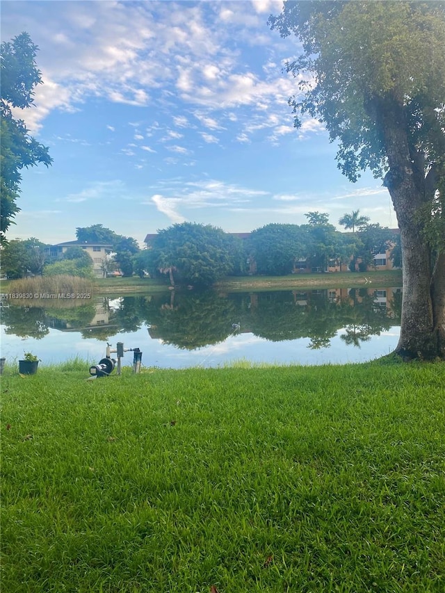 5335 NW 10th Ct Unit 208, Plantation, FL 33313 - water view