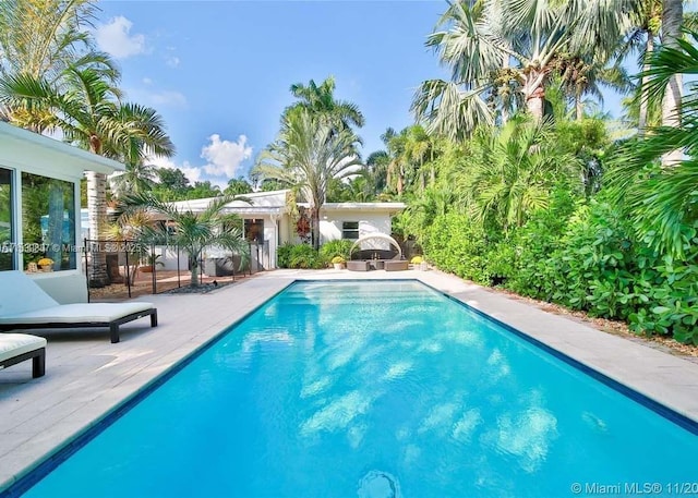 920 NE 72nd St, Miami, FL 33138 - swimming pool with a patio