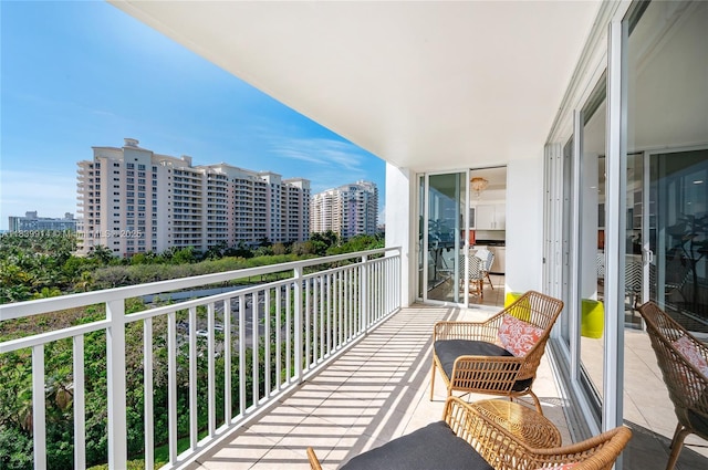 609 Ocean Dr Unit 8G, Key Biscayne, FL 33149 - photo 3