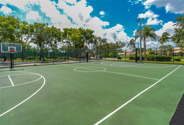 1248 NW 170th Ave, Pembroke Pines, FL 33028 - photo 45