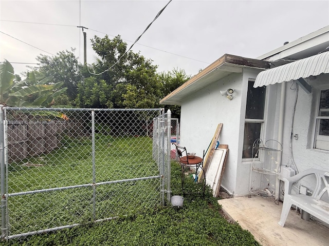 6550 SW 56th St, Davie, FL 33314 - view of yard