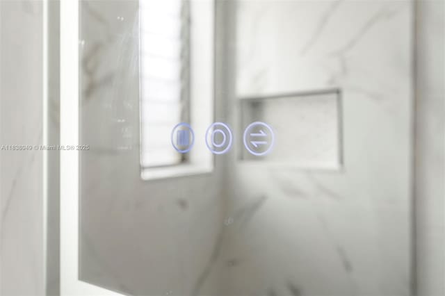 15900 NW 18th Ave, Miami Gardens, FL 33054 - bathroom view of a shower