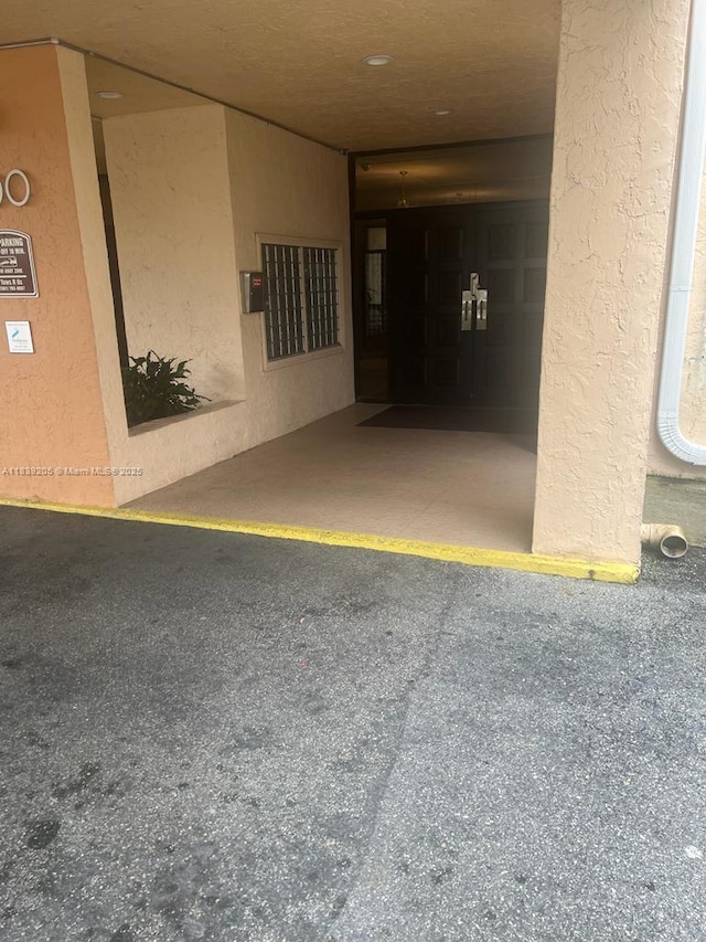 500 Executive Center Dr Unit 2G, West Palm Beach, FL 33401 - photo 4