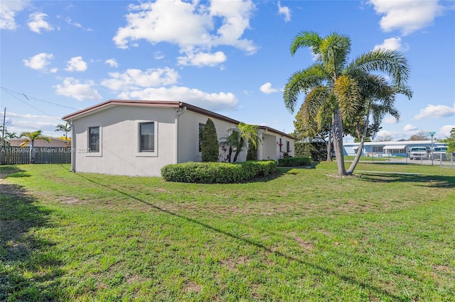 11420 SW 44th St, Miami, FL 33165 - view of side of home with stucco siding