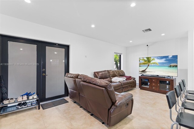 11420 SW 44th St, Miami, FL 33165 - living room featuring recessed lighting