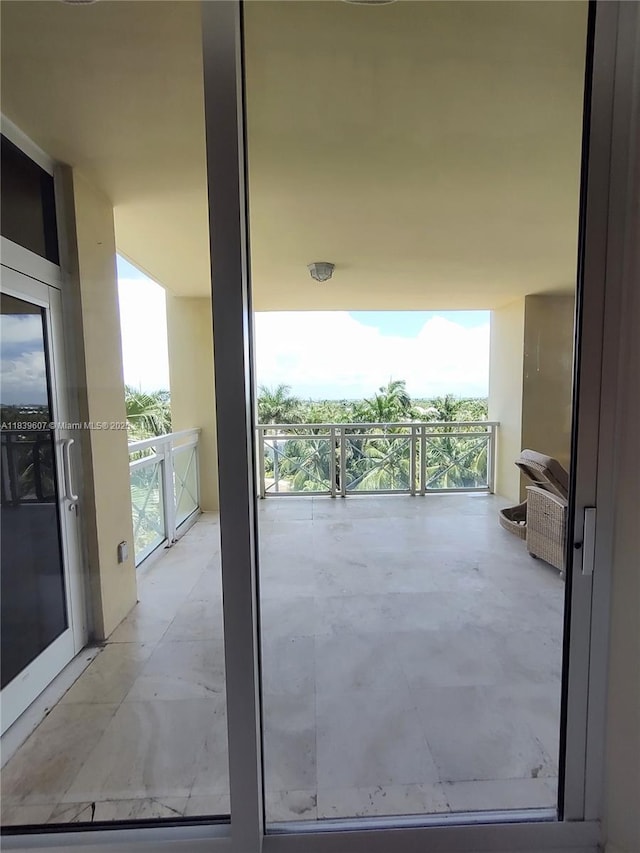 445 Grand Bay Dr Unit 601, Key Biscayne, FL 33149 - view of balcony