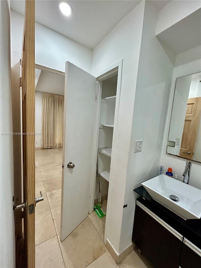 5401 Collins Ave Unit 514, Miami Beach, FL 33140 - bathroom with vanity