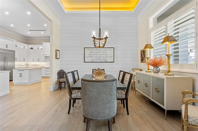11971 Torreyanna, West Palm Beach, FL 33412 - dining room featuring a chandelier, light wood-style floors, a raised ceiling, ornamental molding, and recessed lighting