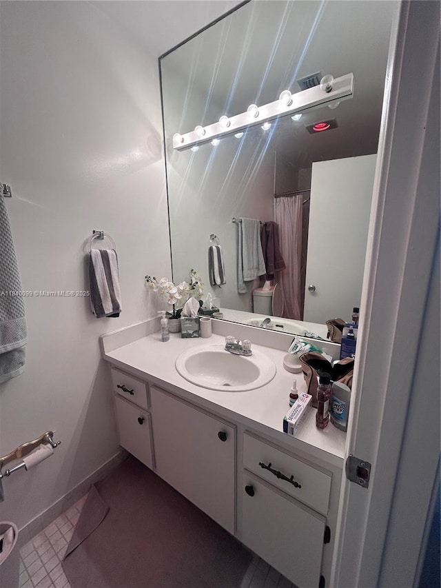 324 Poinciana Dr Unit 906, Sunny Isles Beach, FL 33160 - full bath featuring vanity